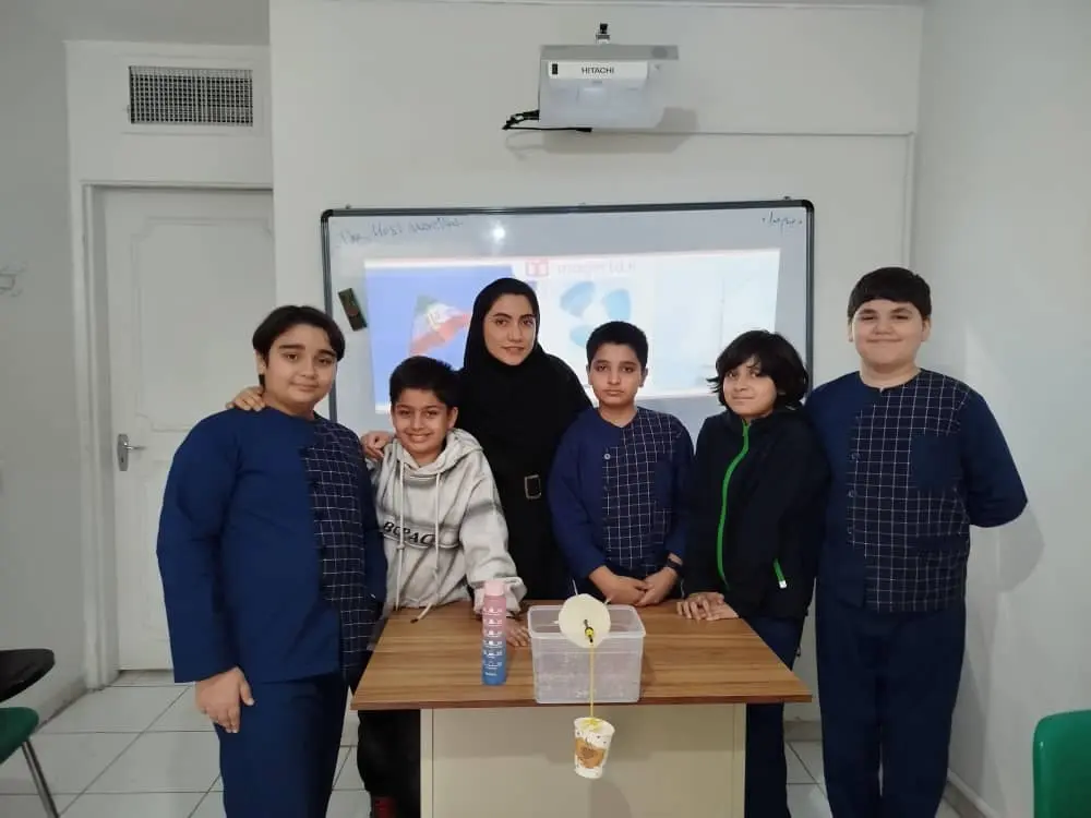 تبدیل انرژی جنبشی آب به انرژی حرکتی