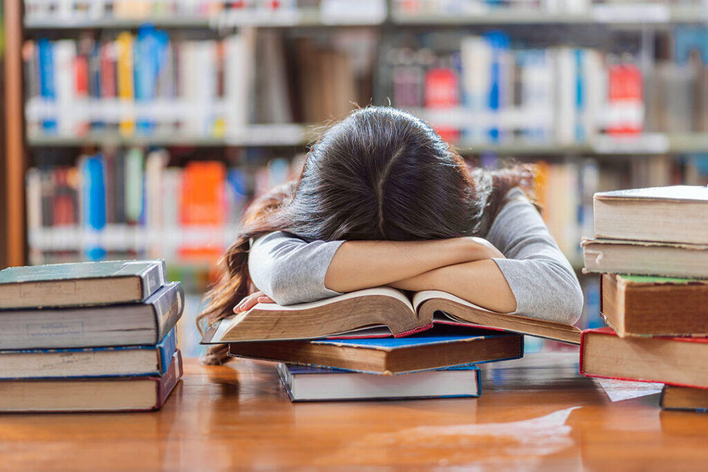 علتهای اصلی ترس از امتحان در دانش آموزان